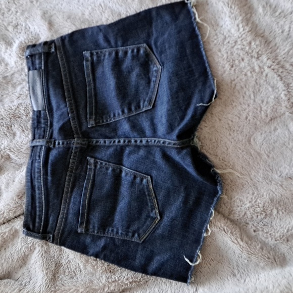 The Castings High Rise Short in Crown - Size 26 - Picture 5 of 12